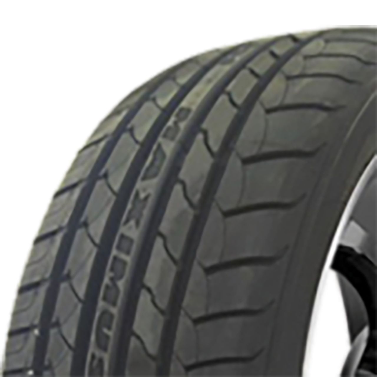 MAXTREK MAXIMUS M2 215/55R17 98V BSW XL