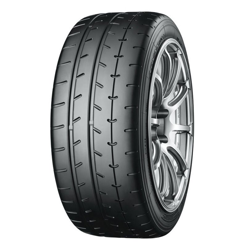 YOKOHAMA ADVAN A052 265/40R18 101Y BSW XL